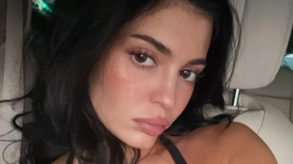 Kylie Jenner Breaks the Internet Again—This Time Wearing Nothing But a Blanket!