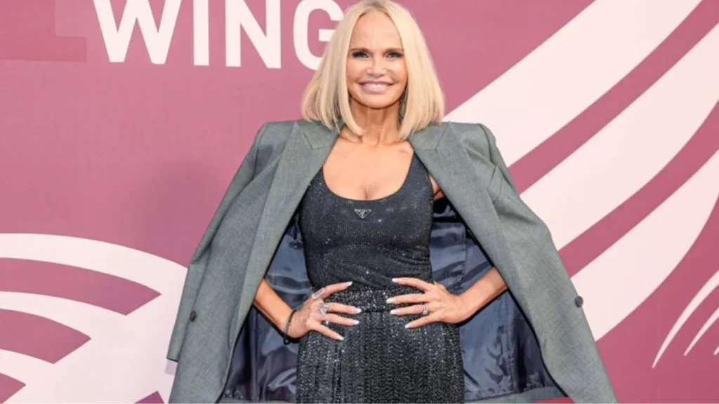 Kristin Chenoweth: Broadway Star Shines Despite Early Show Closing